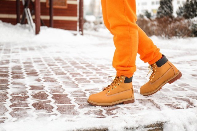 most stylish steel toe shoes