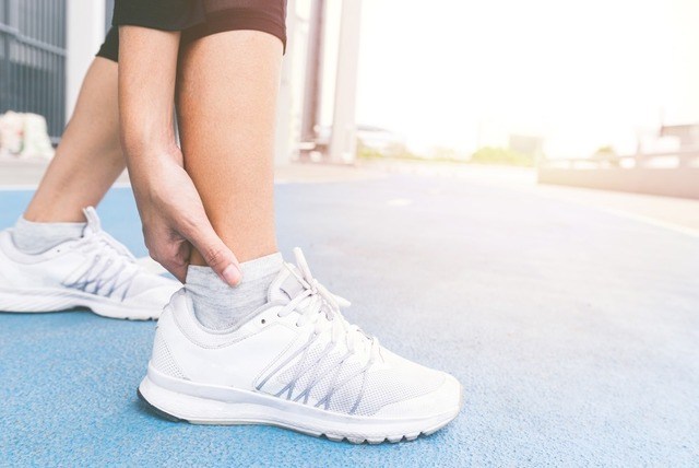 best shoes for ankle support women's