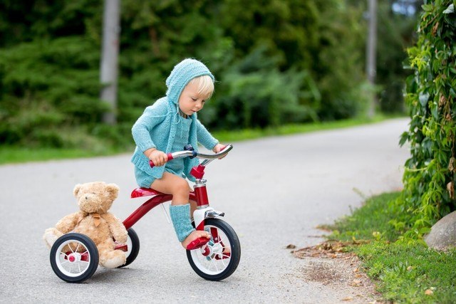plastic motorbike for toddlers