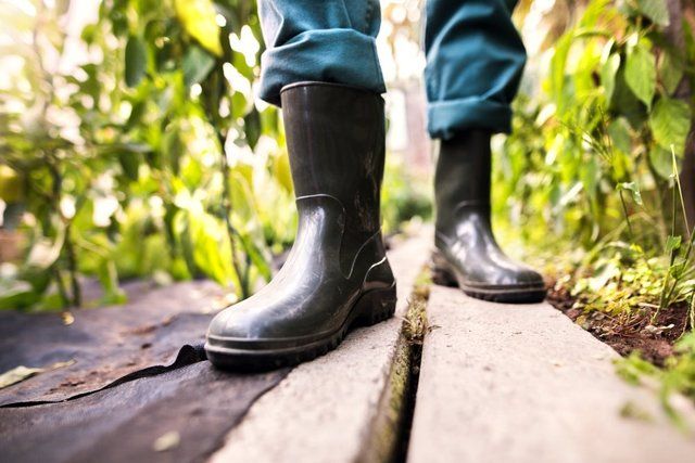 durable rubber boots
