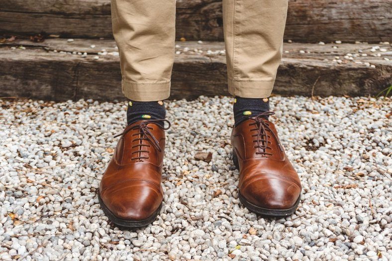 Best Shoes For Khakis - Buy and Slay