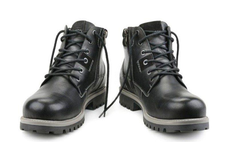 11 Main Differences Between Pull-On and Lace-Up Work Boots