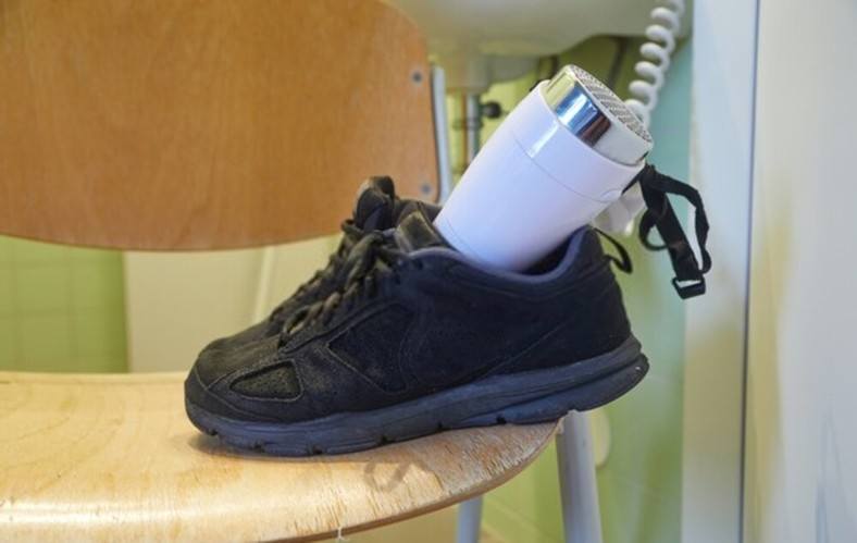 Basic Ways To Stretch Synthetic Shoes Hood MWR