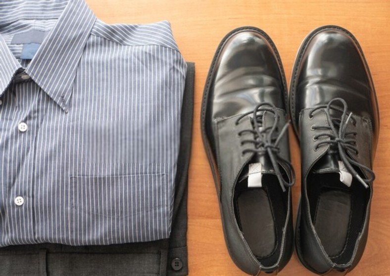 Oxford Shoes with Dress Shirts