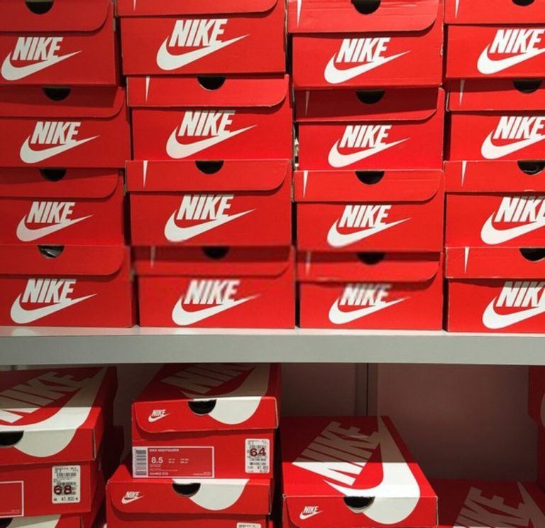 How to Spot Fake Vs. Original Adidas/Nike Sneakers? - Hood MWR