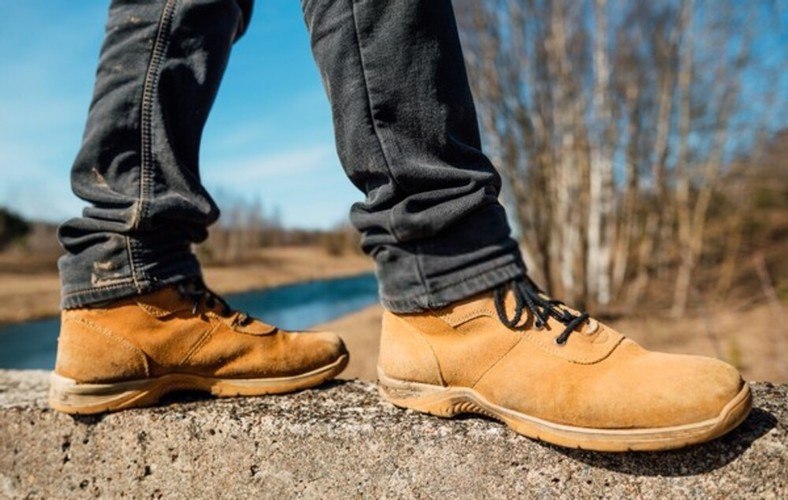 Pros And Cons Of Using Work Boots For Hiking