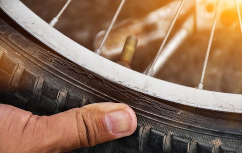 1. Rubber that has been Cracked