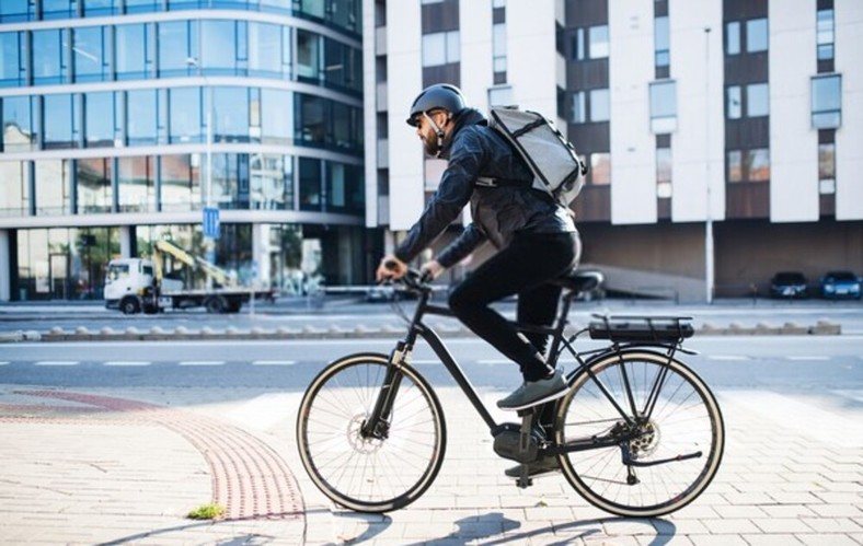  The Benefits of Commuter Bikes 