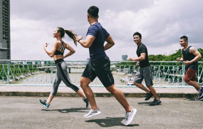 Benefit 11: Running Connects You to a Community