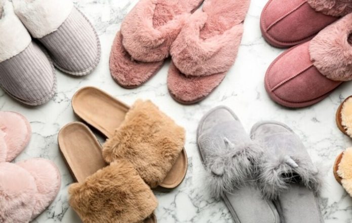 What Colors Do Slippers Come in?