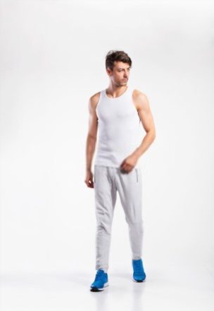 26 Types Of Shoes To Wear With Sweatpants