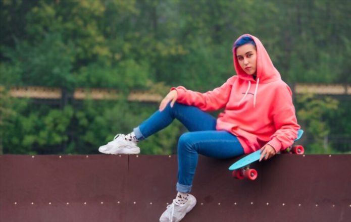 25 Amazing Outfit Ideas For Tomboy Skater Girl