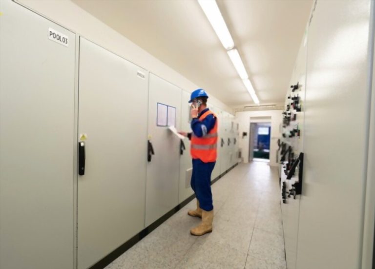 Rubber Boots Why Do Electricians Need To Wear Them ? Hood MWR