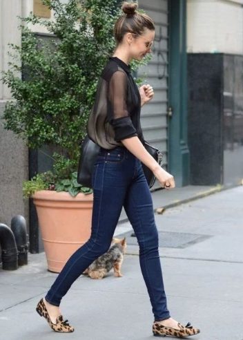 High-waisted Jeans