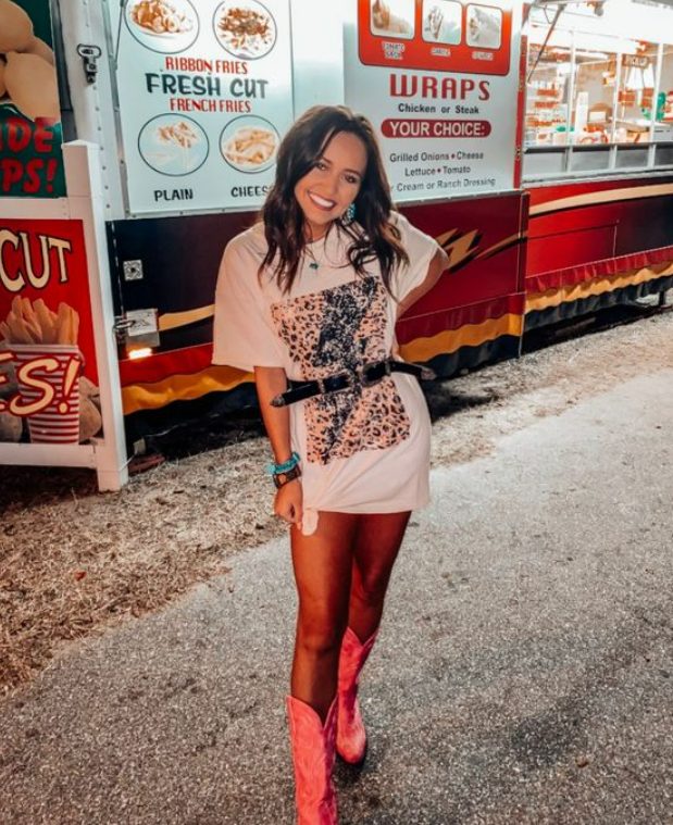 T-Shirt Dress With Leather Belts And Cowboy Boots