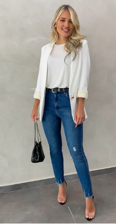 White Blazer With Jeans 