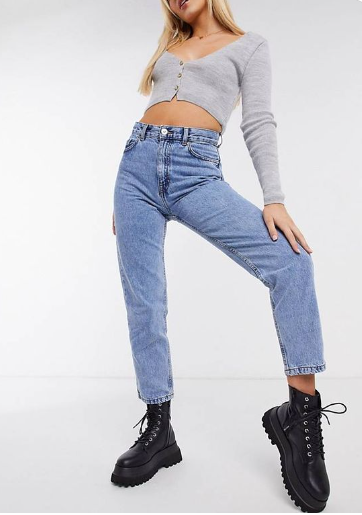 Deep V-Neck Crop Tops, Mom Jeans, And Platform Boots