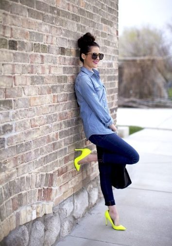 Denim Outfits and Neon High Heels Pumps