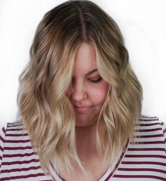 Choppy Bronde Lob with Off-Centre Parting