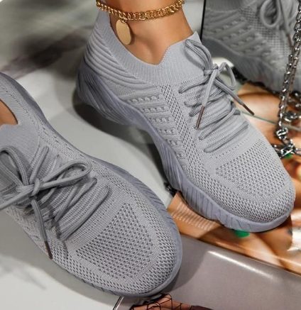 Light Color Sneakers
