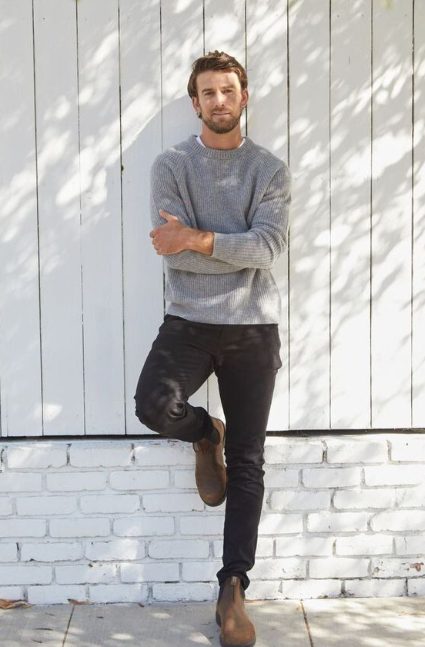 Grey sweater and suede shoes