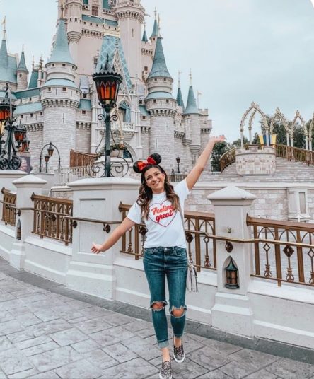 42 Outfit Ideas To Wear To Disney World Of 22 Hood Mwr 42 Outfit Ideas To Wear To Disney World Of 22 Hood Mwr
