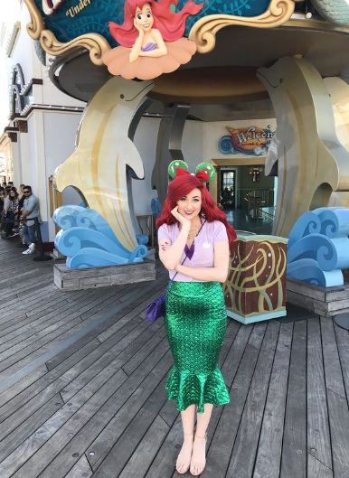 V-Neck T-Shirt And Fishtail Skirt