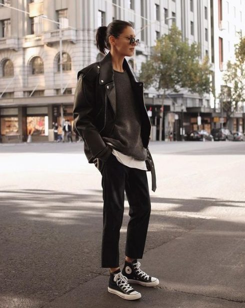 20 Outfits with Black Shoes For Men & Women of 2022 - Hood MWR