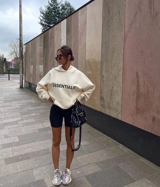 Sweater & Airweight High Waist Short in Black