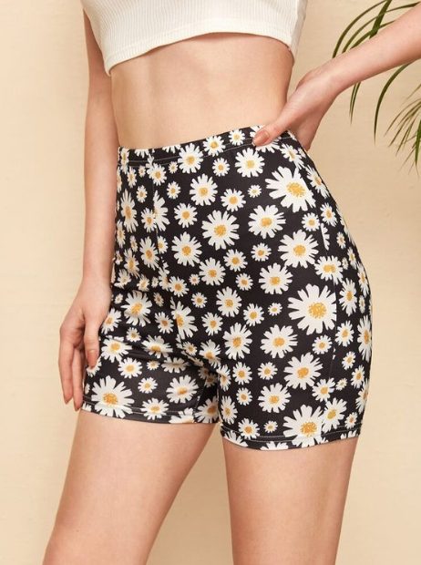 Croptop with Flower Biker Short