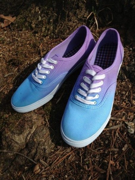  Ombre Sneaker Makeover