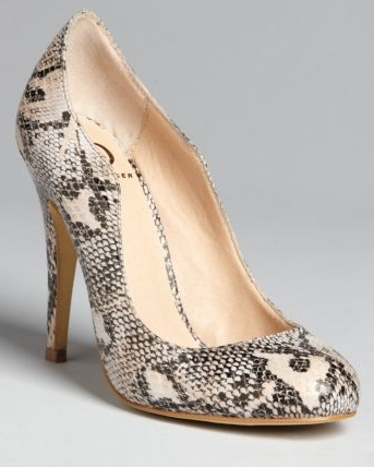 Kelsi Dagger Heel High Heel Height: 2 1/2″