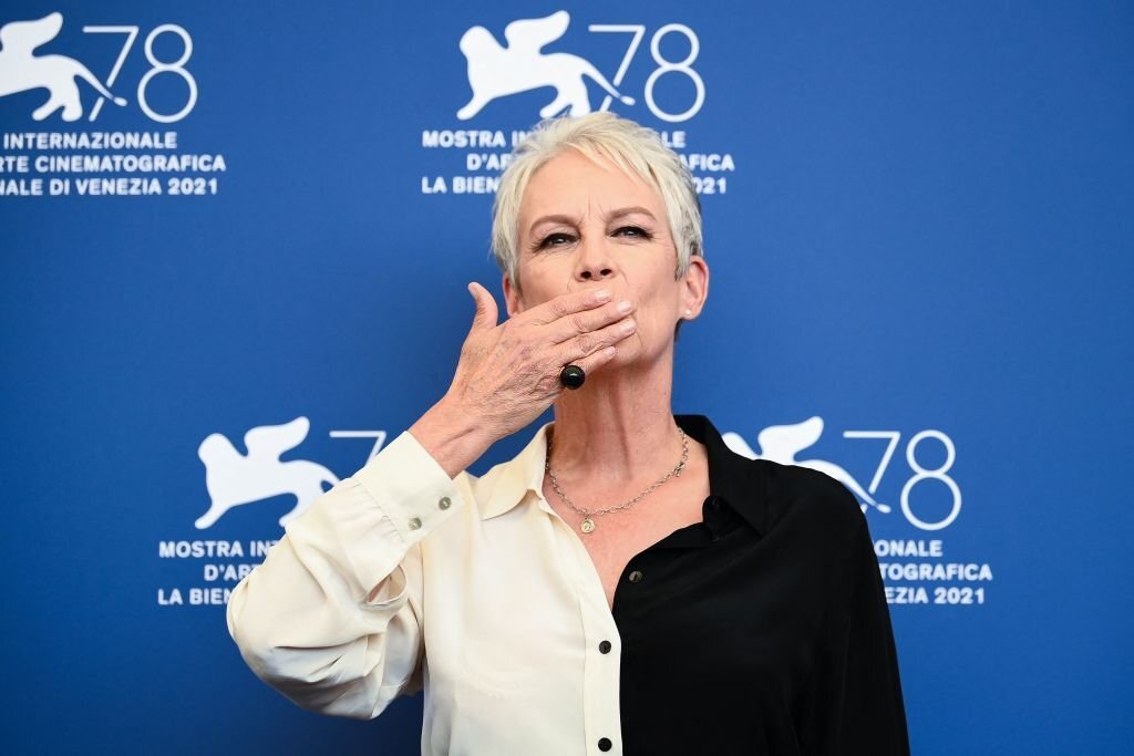 Jamie Lee Curtis Hermaphrodite: Rumors Revealed - Hood MWR