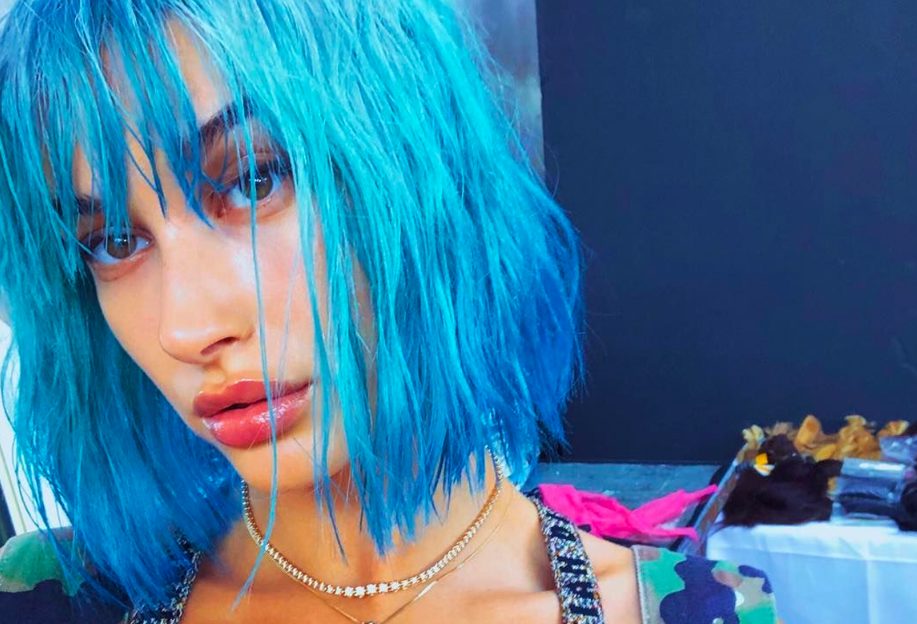 1. Short Neon Blue Hair: 20+ Ideas for a Bold and Vibrant Look - wide 5