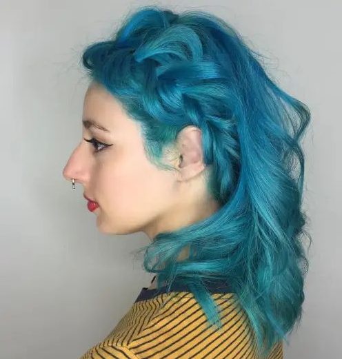 Turquoise twist