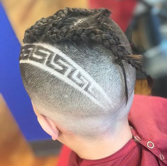 Detailed cornrow braid design