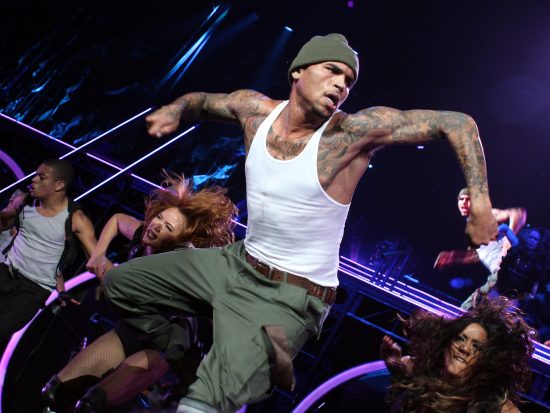Chris Brown Height: How Tall is The American Singer-Songwriter? - Hood MWR