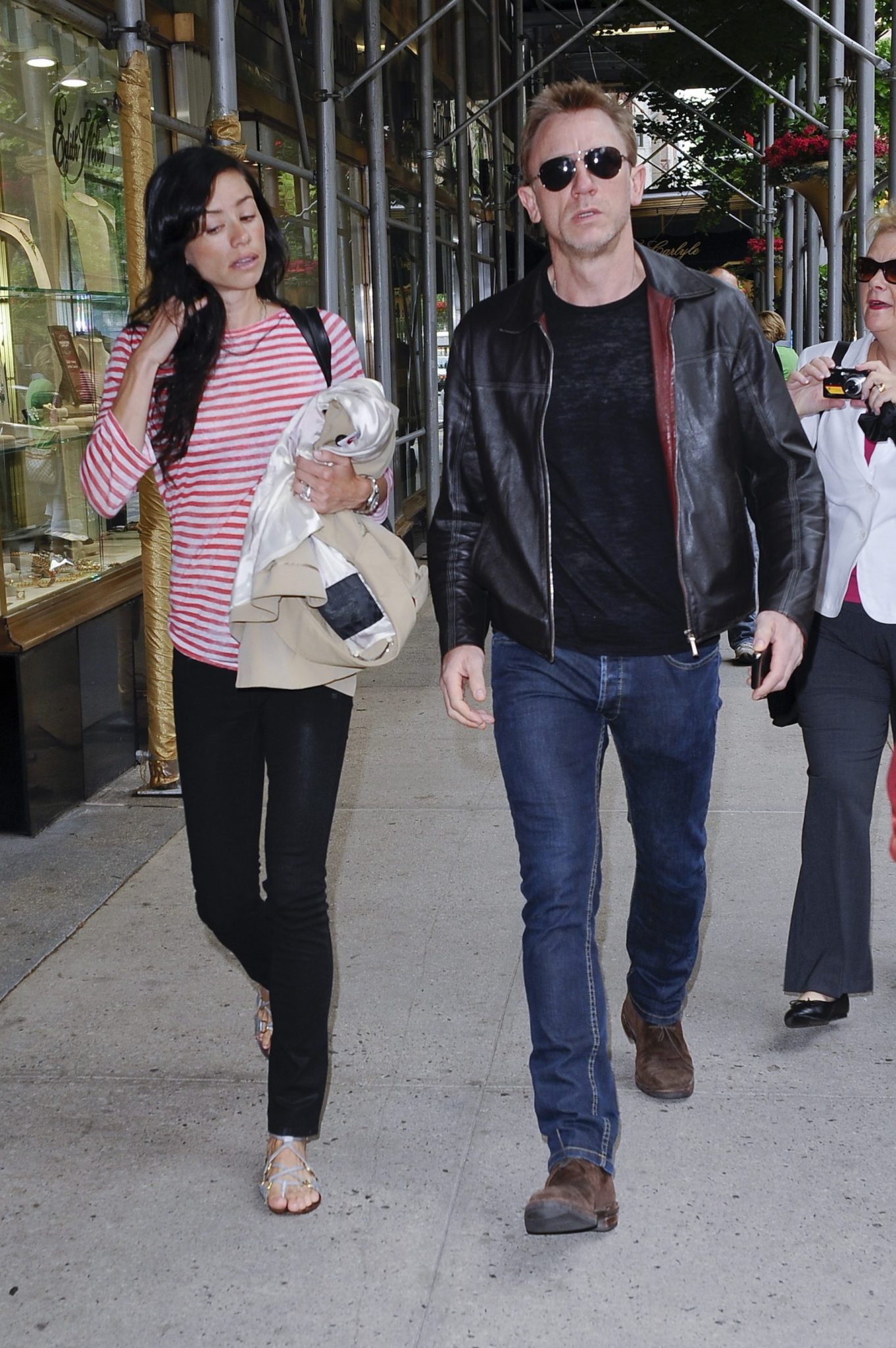 Daniel Craig Height How Tall Is The English Actor daniel-craig-height-how-tall-is-the-english-actor