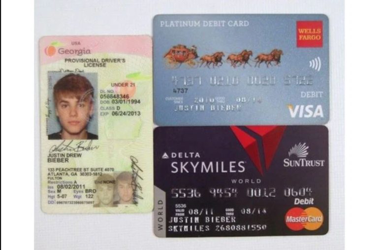 Justin Bieber Height: How Tall is The Canadian Singer? - Hood MWR