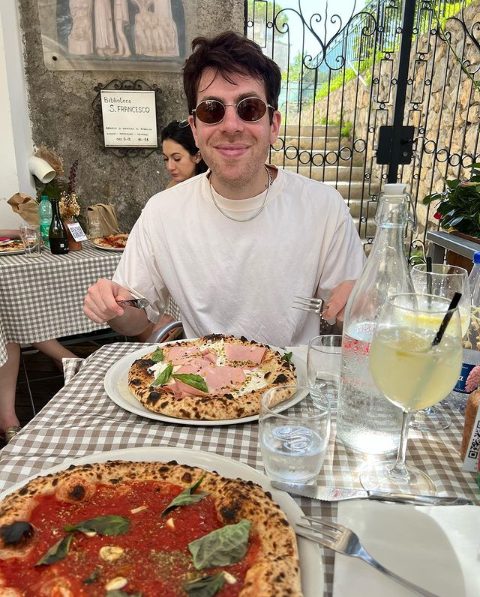 Hoodie Allen