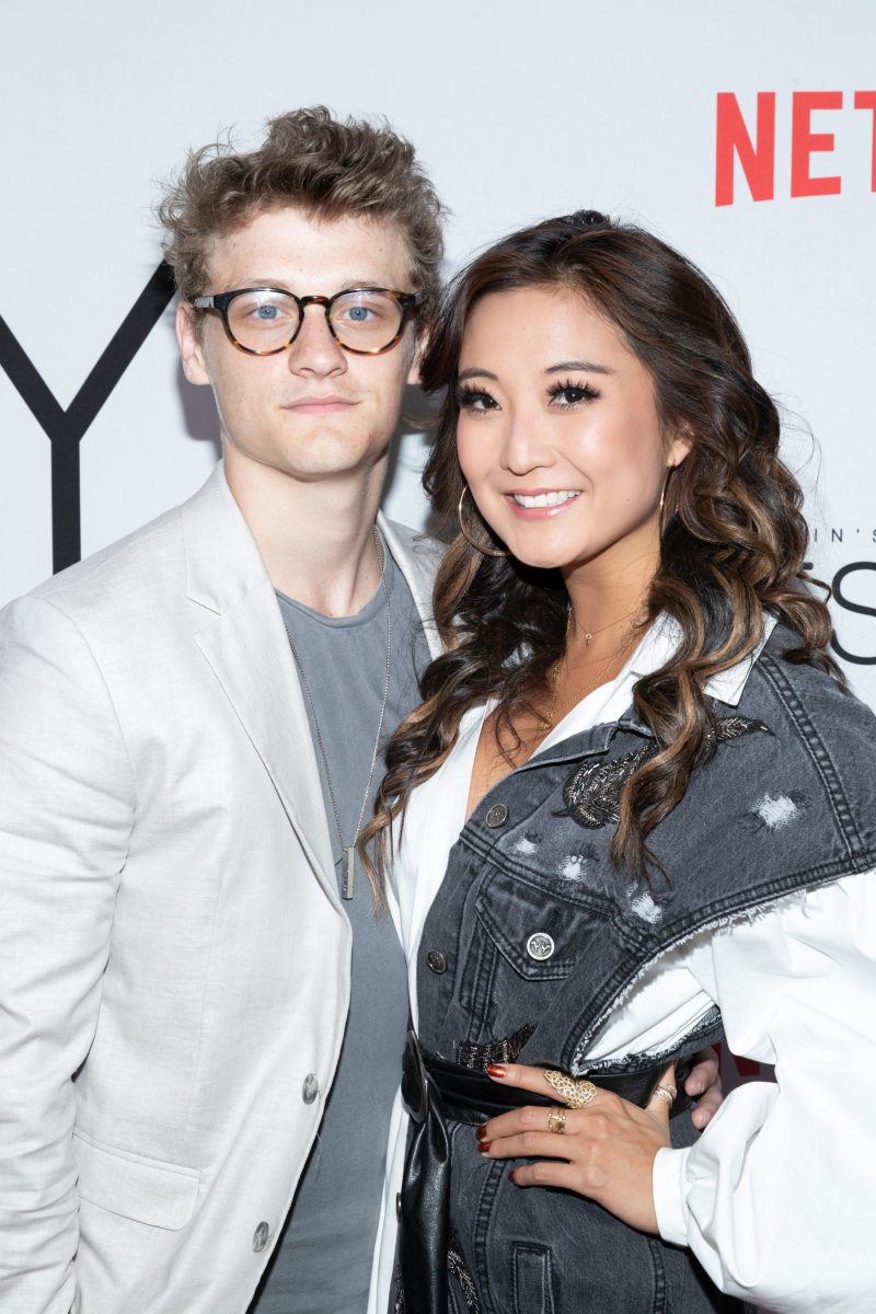 20 New Country Artists To Listen 2023 - Hood MWR