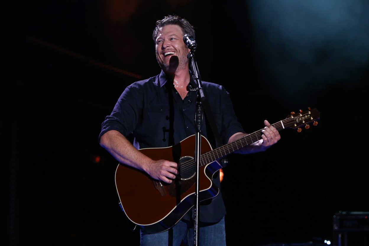 26 Most Famous Male Country Singers Hood MWR