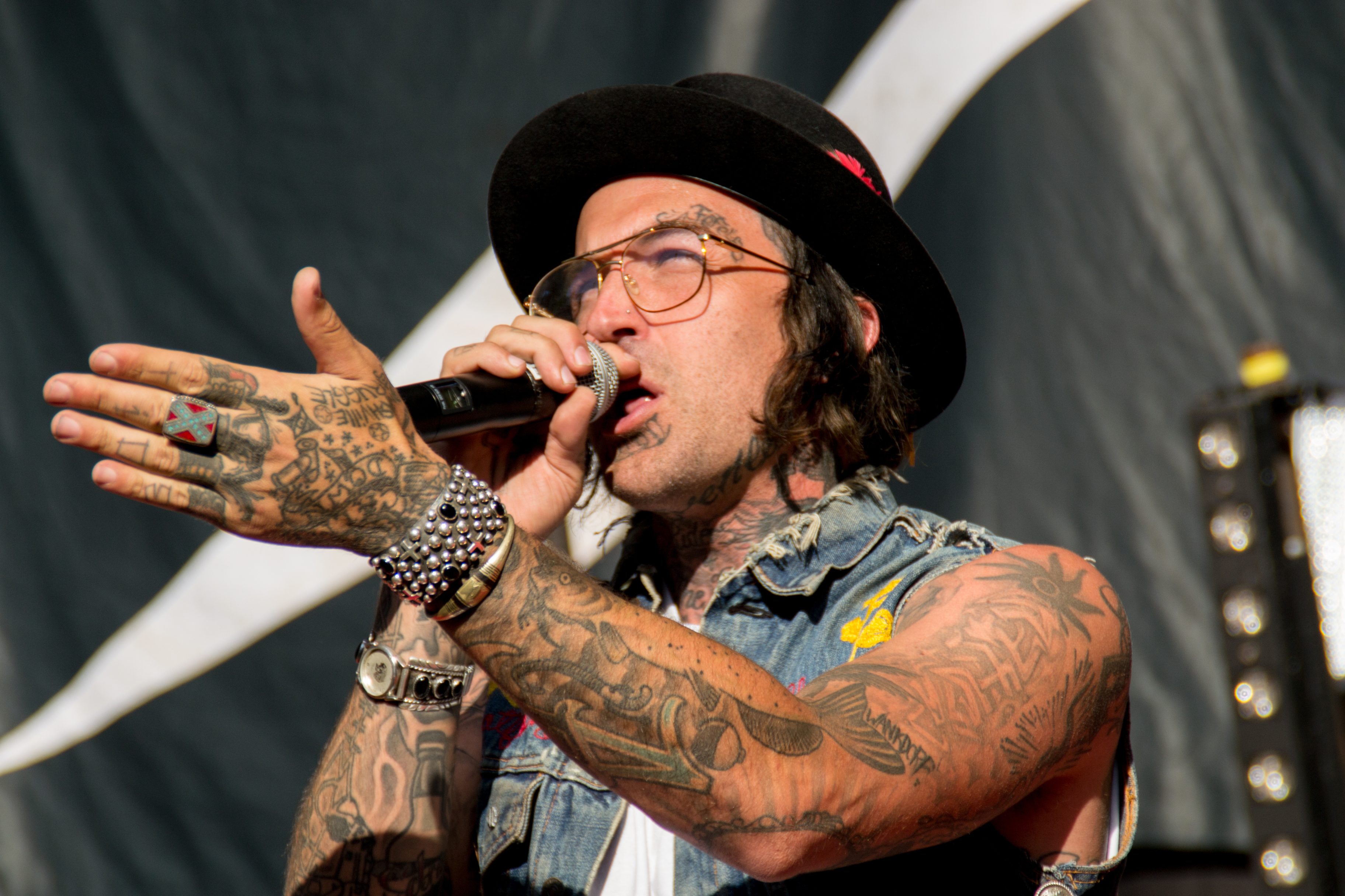 Yelawolf
