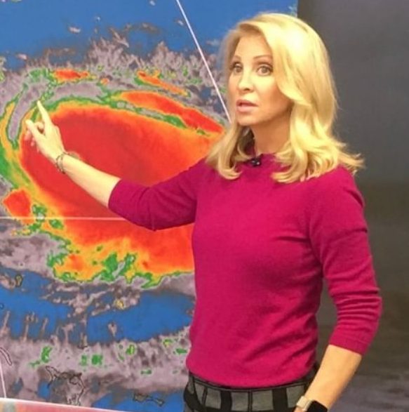 Top 21 Famous Female Meteorologists Of All Time Hood MWR