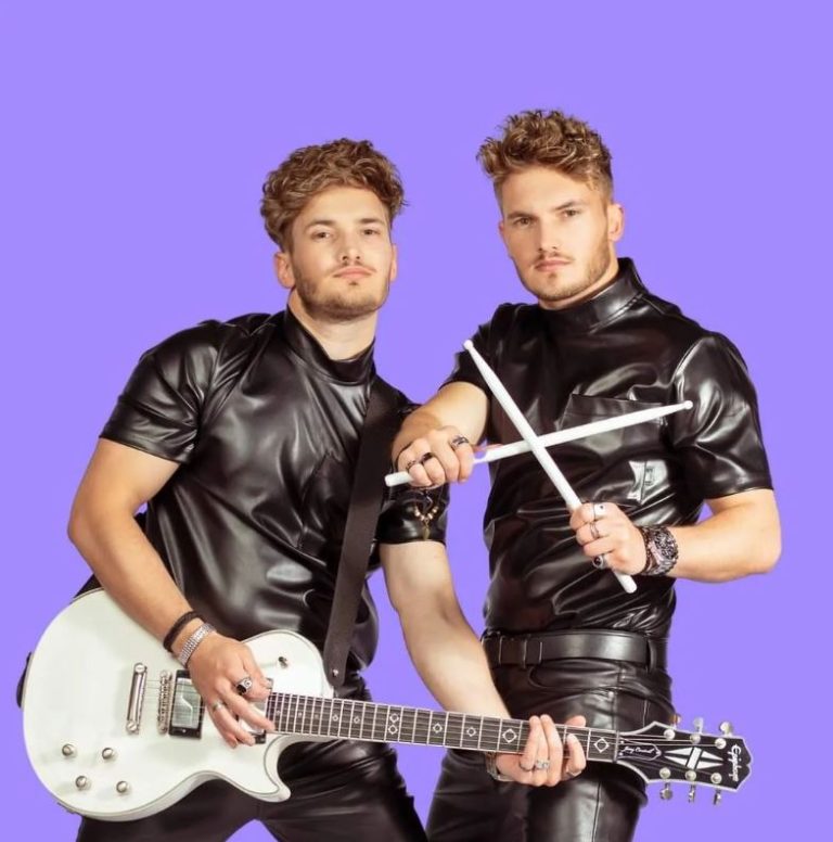 Top 25 Best Singing Competition Shows - Hood MWR