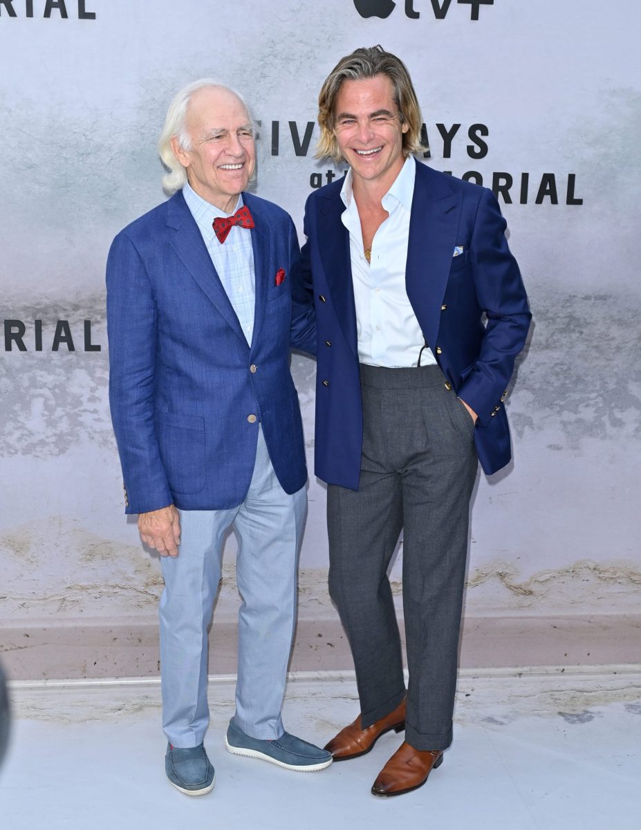 Chris Pine Height: How Tall is The American Actor? - Hood MWR