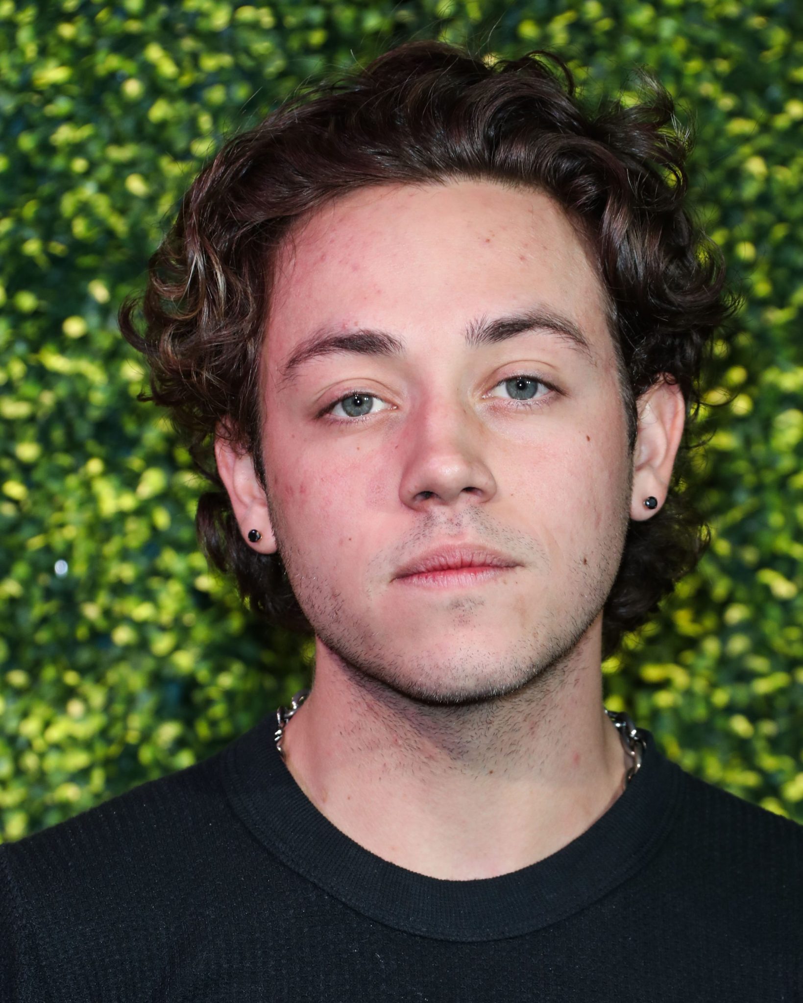 Top 20 Best Young Actors Under 25 Years Old - Hood MWR