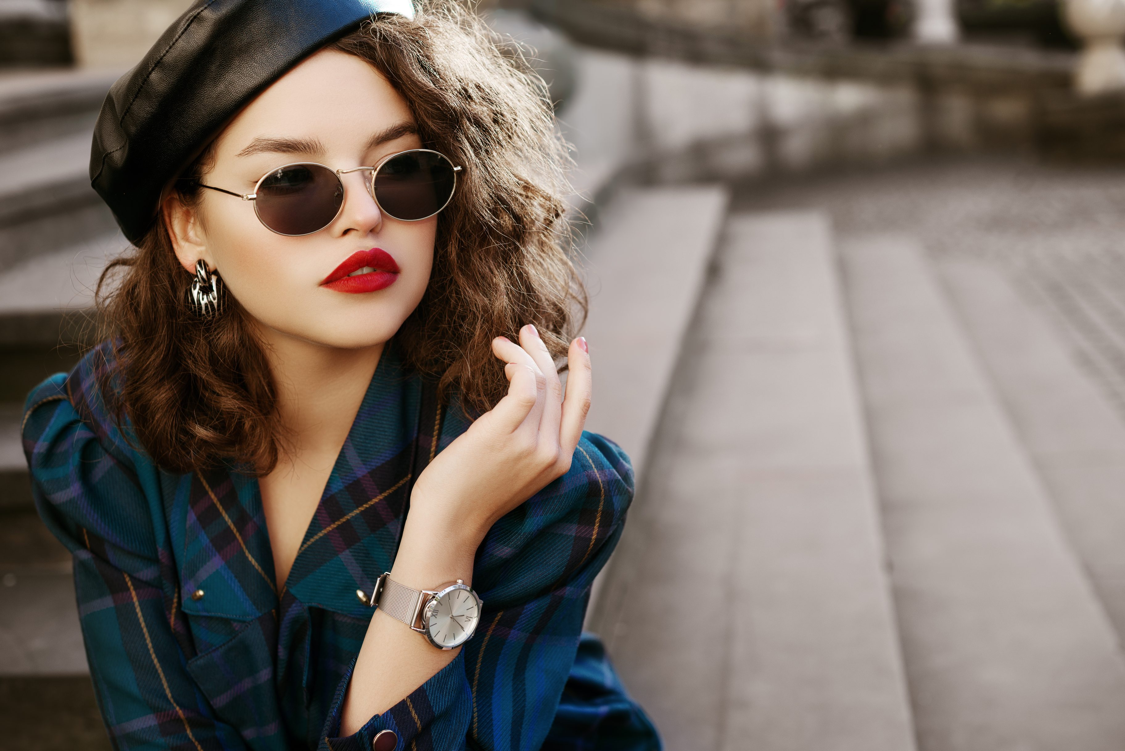  Chic Fashion: What The Differences Between Fashion And Style - Hood MWR