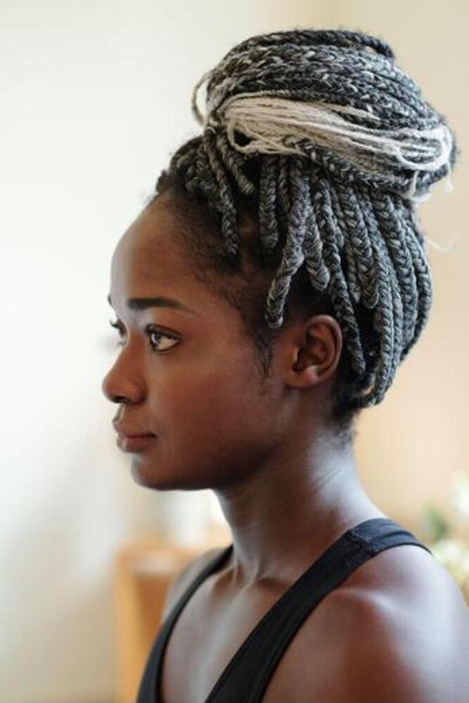 15 Cool Box Braids Hairstyle In Silver Grey Color Hood MWR High Bun Box Braid