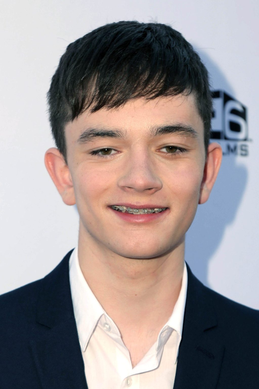 Top 20 Best Young Actors Under 25 Years Old - Hood MWR